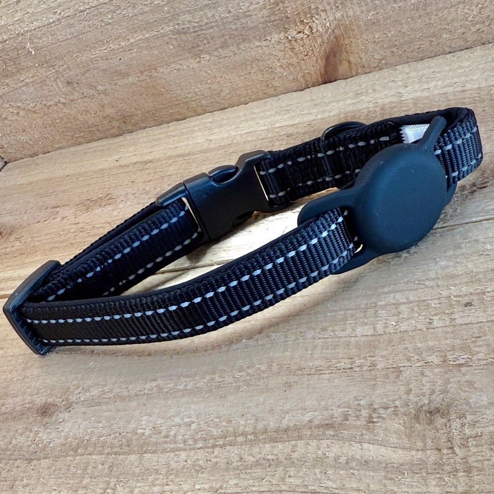AirTag Pet Collar Black Small